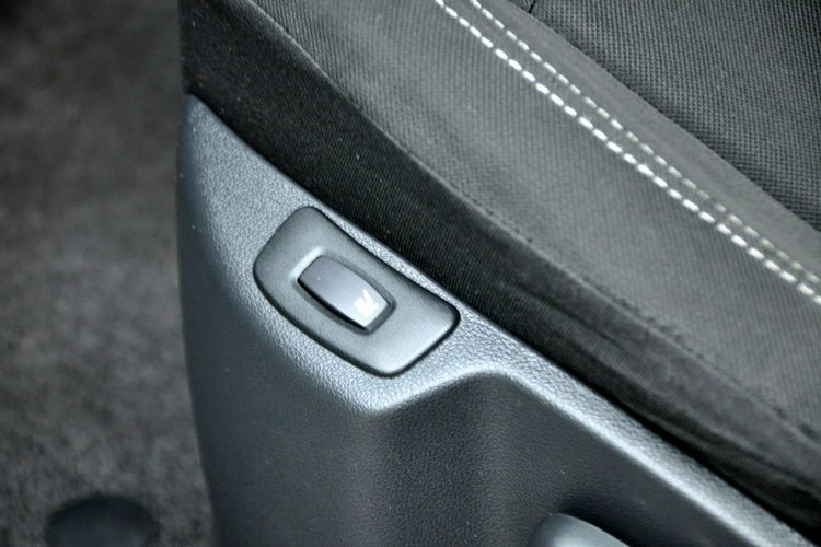 Renault Captur 0.9i(90KM) Lift Ledy Duża Navi Welur Chrom Parktronik I Wł Alu17"ASO zdjęcie 23