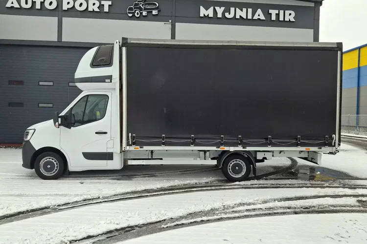 Renault Master zdjęcie 2