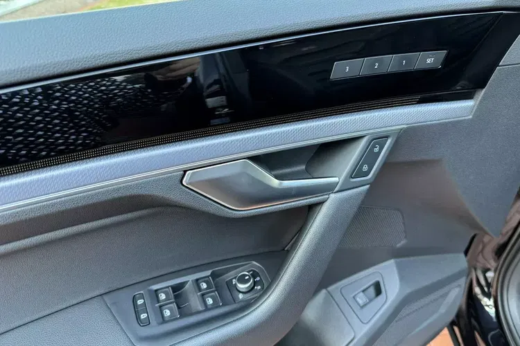 Volkswagen touareg zdjęcie 18