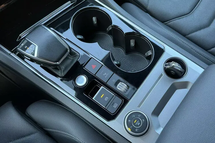 Volkswagen touareg zdjęcie 35