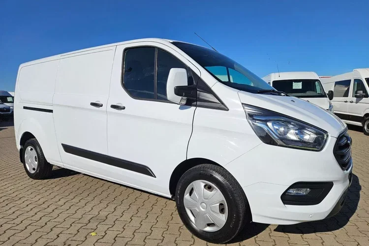 Ford transit-custom L2H1 59900zł NETTO 2.0TdCi/170KM zdjęcie 3