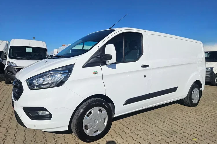 Ford transit-custom L2H1 59900zł NETTO 2.0TdCi/170KM zdjęcie 4