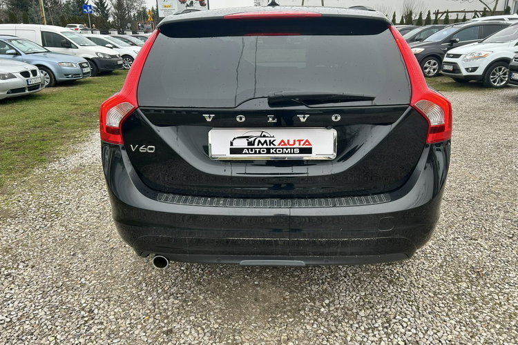 Volvo V60 D2 tylko 109 tyś km zdjęcie 6