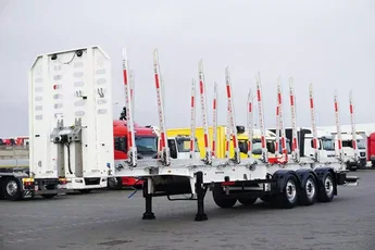 Schwarzmuller / KŁONICOWA / DO DREWNA / WAGA 5 700 KG / OŚ PODNOSZONA