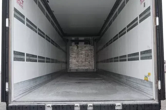 Schmitz CHŁODNIA / CARRIER 1950 / MULTITEMPERATURA / OŚ PODNOSZONA zdjęcie 10