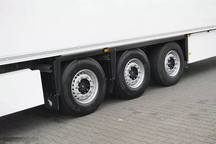 Schmitz CHŁODNIA / CARRIER 1950 / MULTITEMPERATURA / OŚ PODNOSZONA zdjęcie 8