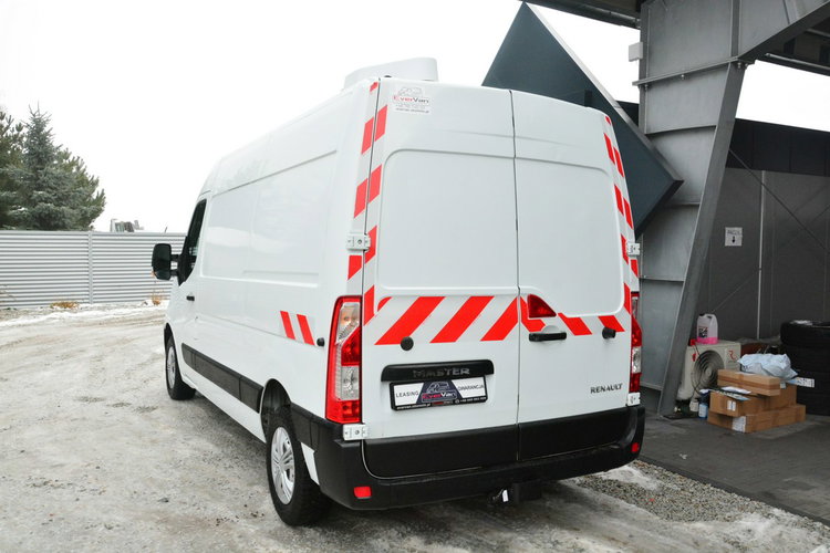 Renault Master sredniak L2H2 3 osobowy blaszak zdjęcie 3