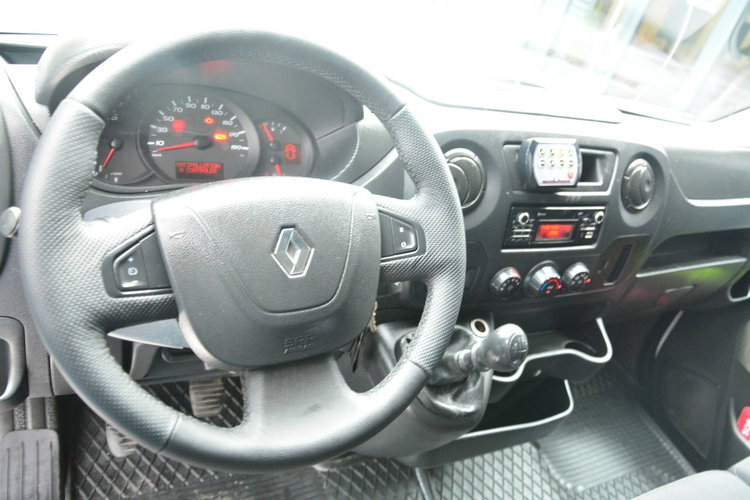 Renault Master sredniak L2H2 3 osobowy blaszak zdjęcie 8