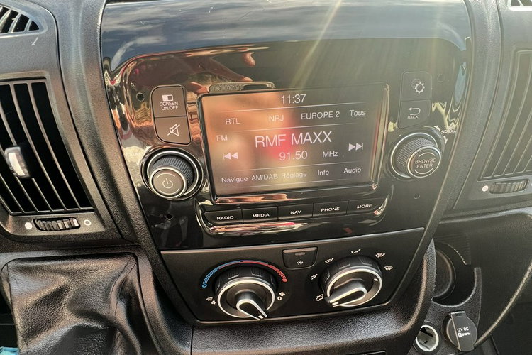 Opel Movano Klima, bawi, czujniki parkowania zdjęcie 10