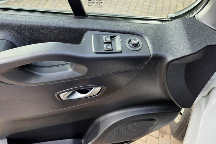 Renault Trafic 2.0 dci 120KM 6 OSÓB L2H1, I WŁ, Salon PL, LED, , F.vat- 67900 netto zdjęcie 26