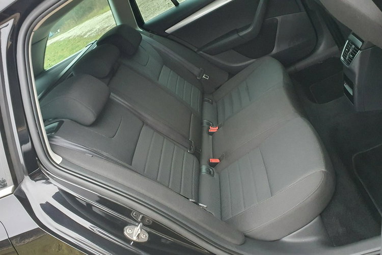 Skoda Octavia 1.6 TDI # Elegance # Bogate Wyposażenie # Super Stan # Serwis do Końca zdjęcie 10