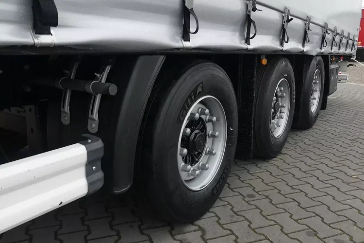 KAESSBOHRER MEGA / FIRANKA / OŚ PODNOSZONA / 3 SZTUKI / zdjęcie 18