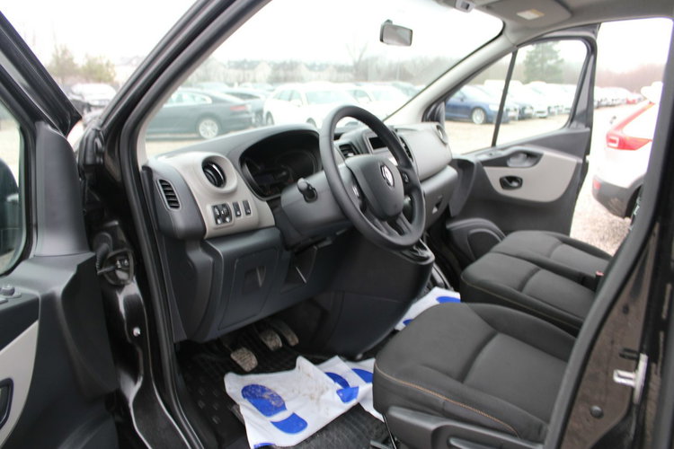Renault Trafic L2 9 Osobowy Gwarancja Salon Polska zdjęcie 16