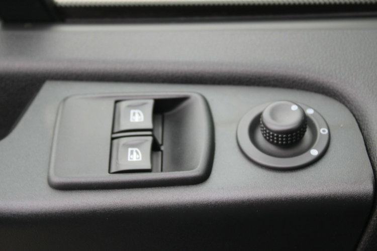 Renault Trafic L2 9 Osobowy Gwarancja Salon Polska zdjęcie 17