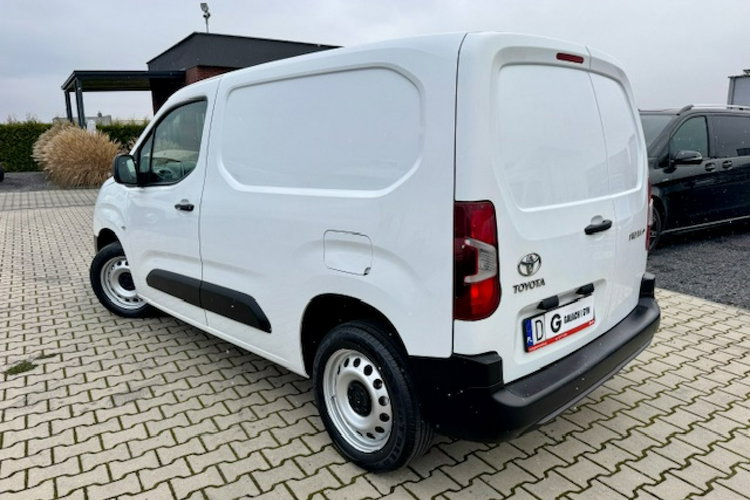 Toyota Proace City SALON PL / KLIMA TRONIC / TEMPOMAT / TABLET / GWARANCJA zdjęcie 4