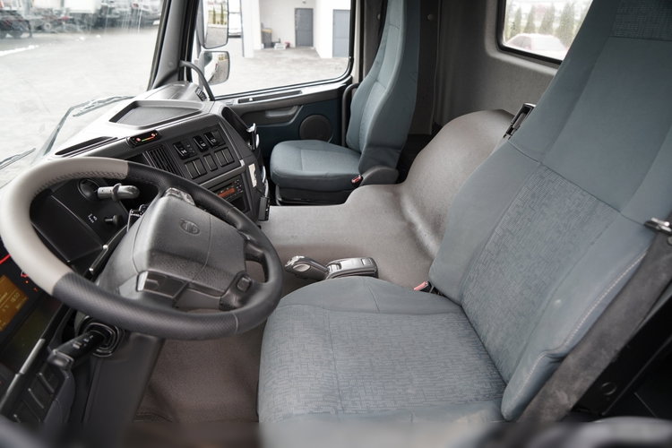 Volvo FMX 380 / 6x4 / WYWROTKA + HDS HMF 1820 K2 / HYDROBURTA / STEROWANIE RADIOWE / CHWYTAK / ROTATOR / EURO 6  zdjęcie 41