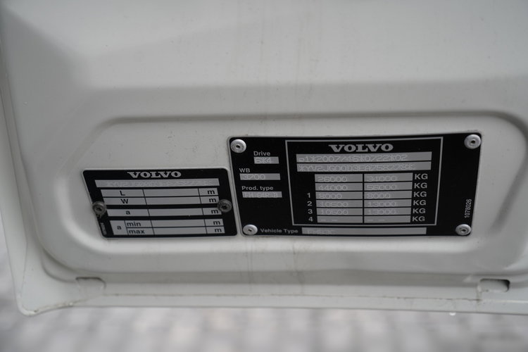 Volvo FMX 380 / 6x4 / WYWROTKA + HDS HMF 1820 K2 / HYDROBURTA / STEROWANIE RADIOWE / CHWYTAK / ROTATOR / EURO 6  zdjęcie 51