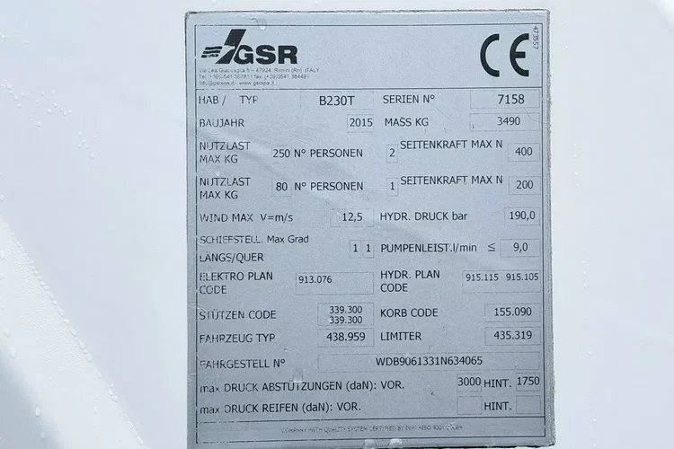 Mercedes Sprinter zdjęcie 2