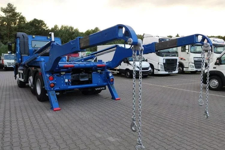 Volvo FM 410Bramowiec Hakowiec 6x2 Oś Skrętna / Podnoszona Automat zdjęcie 17