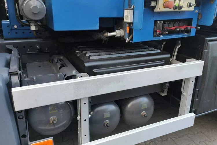 Volvo FM 410Bramowiec Hakowiec 6x2 Oś Skrętna / Podnoszona Automat zdjęcie 7