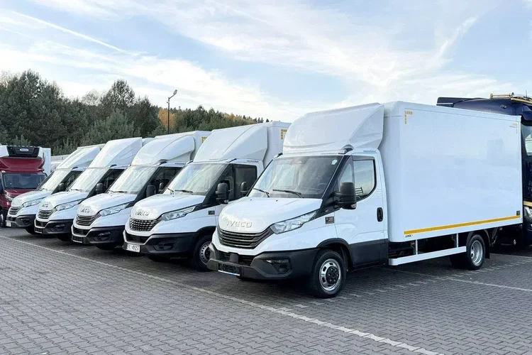 Iveco Daily 35C16 V zdjęcie 1