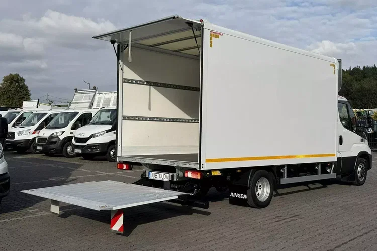 Iveco Daily 35C16 V zdjęcie 15