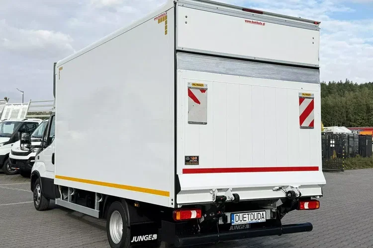 Iveco Daily 35C16 V zdjęcie 16