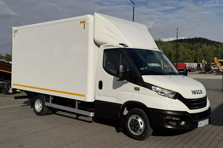 Iveco Daily 35C16 V zdjęcie 2