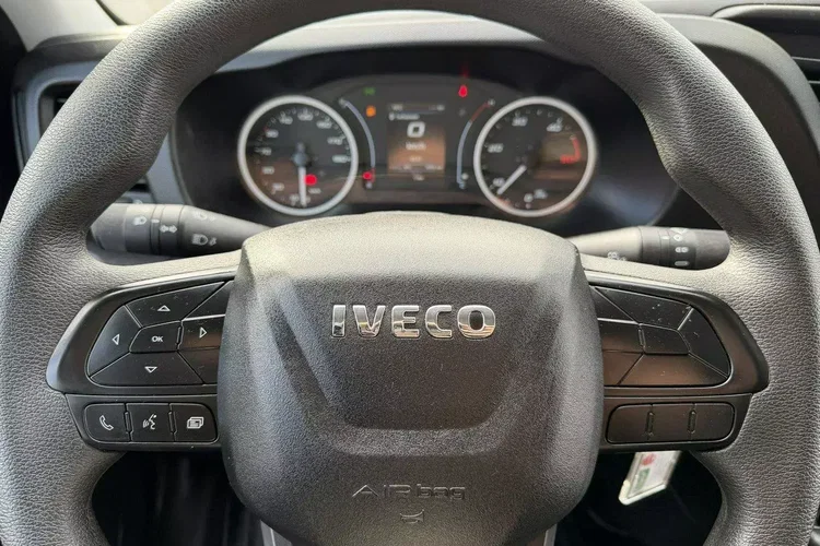 Iveco Daily 35C16 V zdjęcie 23