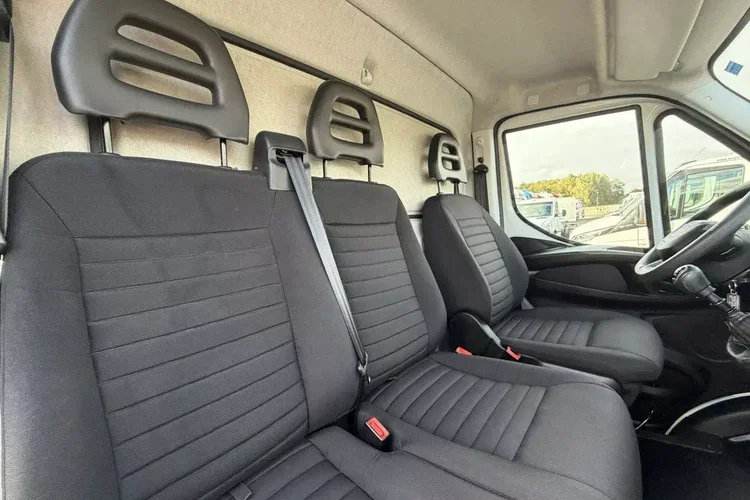 Iveco Daily 35C16 V zdjęcie 30