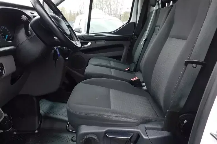 Ford Custom zdjęcie 7