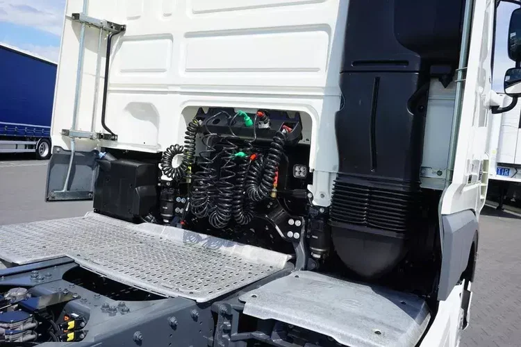 DAF 106 / 480 / EURO 6 / ACC / SUPER SPACE CAB zdjęcie 37