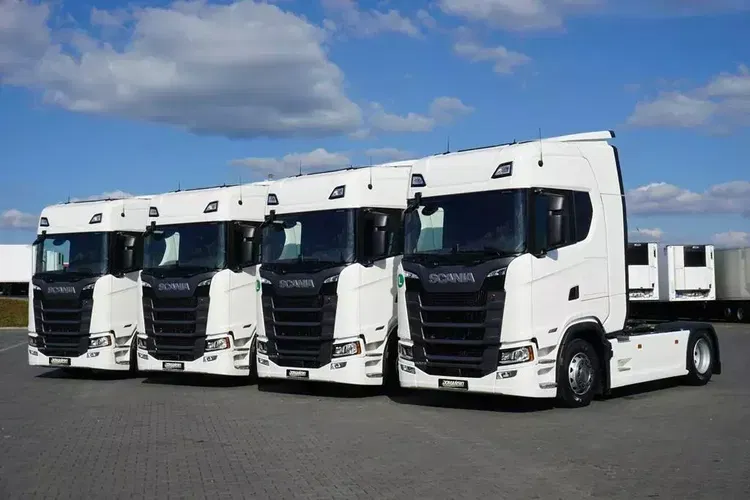 Scania / S 500 / EURO 6 / ACC / RETARDER / PEŁNA OPCJA / JAK NOWA zdjęcie 1