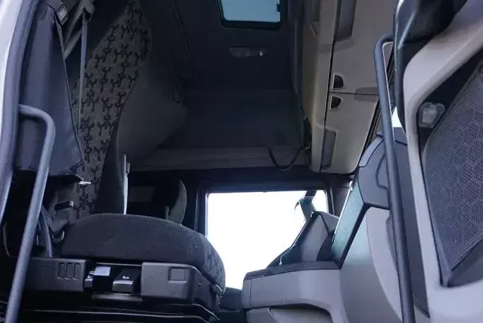 Scania / S 500 / EURO 6 / ACC / RETARDER / PEŁNA OPCJA / JAK NOWA zdjęcie 9