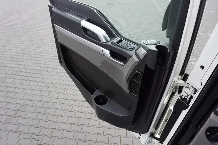 MAN TGS / 26.360 / EURO 6 / CHŁODNIA + WINDA / 20 PALET zdjęcie 23