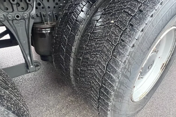 Mercedes AROCS 2546L 6x2 HAKOWIEC+HDS zdjęcie 26