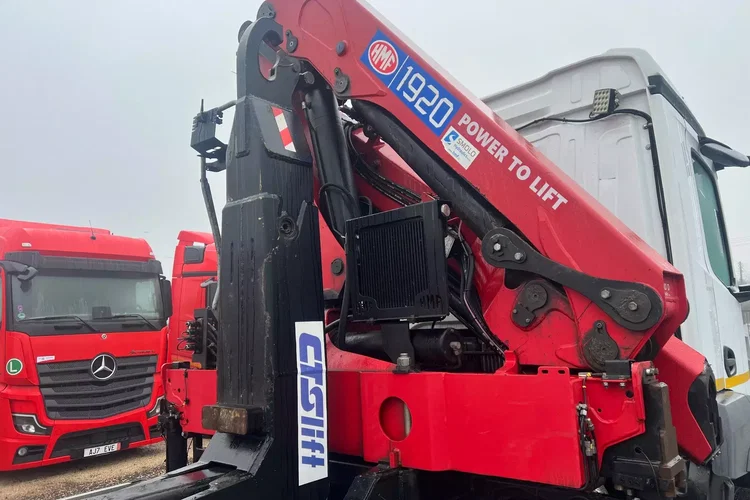 Mercedes AROCS 2546L 6x2 HAKOWIEC+HDS zdjęcie 7