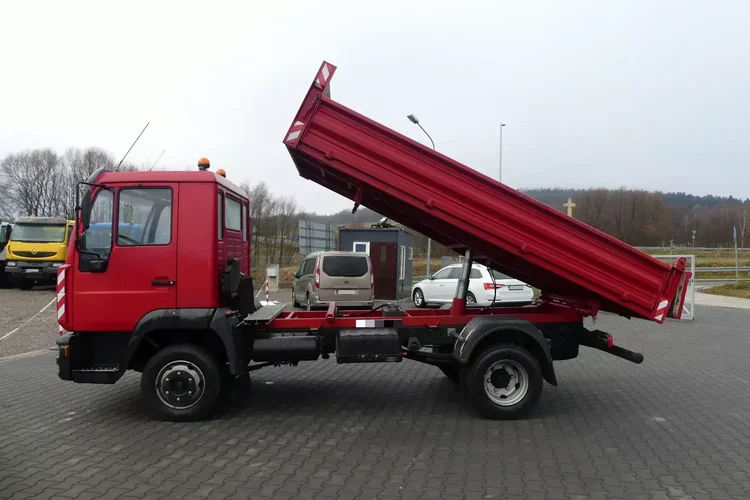 MAN LE 8.180 / 3- STRONNA WYWROTKA / BLOKADA MOSTU / zdjęcie 2