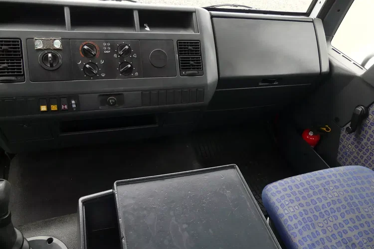 MAN LE 8.180 / 3- STRONNA WYWROTKA / BLOKADA MOSTU / zdjęcie 31