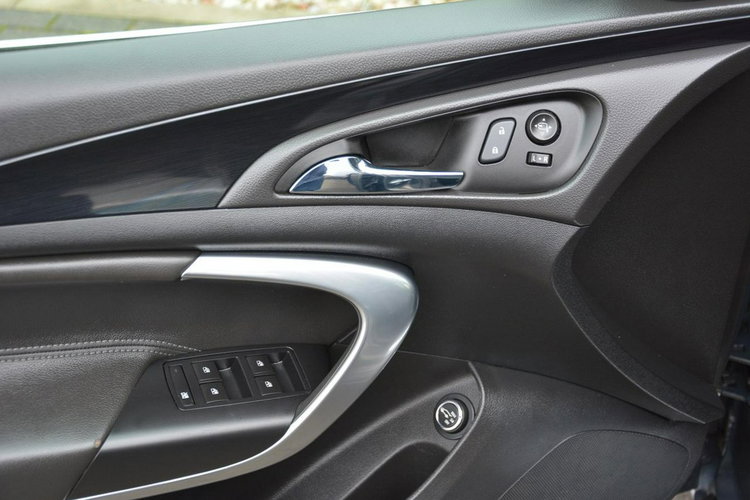 Opel Insignia Skóry bi-Xenon Led Wentylacja BLIS Virtual Navi Kamera Pamiec Alu18" zdjęcie 31