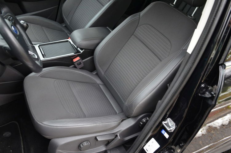 Ford Kuga Czarna Zarejestrowana Titanium 1.5i 150KM 111tys.km Serwis Navi Skóra zdjęcie 24