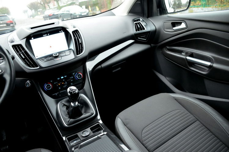 Ford Kuga Czarna Zarejestrowana Titanium 1.5i 150KM 111tys.km Serwis Navi Skóra zdjęcie 28