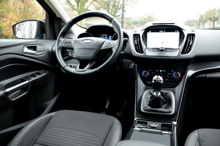 Ford Kuga Czarna Zarejestrowana Titanium 1.5i 150KM 111tys.km Serwis Navi Skóra zdjęcie 29