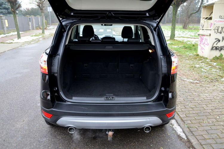 Ford Kuga Czarna Zarejestrowana Titanium 1.5i 150KM 111tys.km Serwis Navi Skóra zdjęcie 5