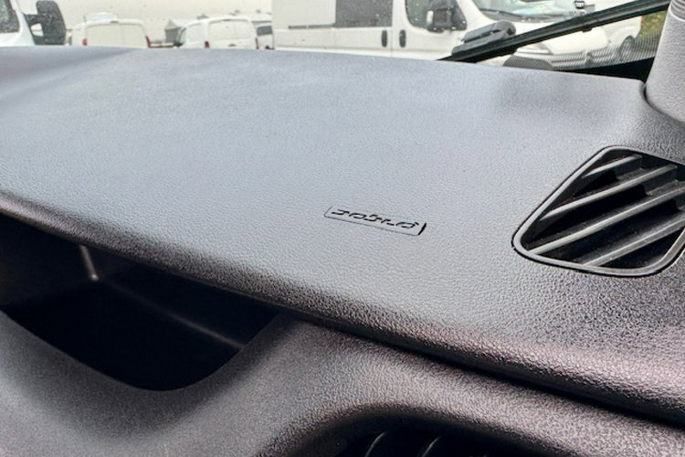 Fiat Doblo SALON PL / MROŻNIA - CHŁODNIA -20st.C / DŁUGI / 151 tys.km / GWARANCJA zdjęcie 17