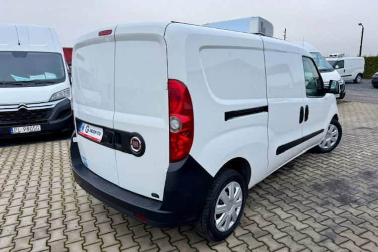Fiat Doblo SALON PL / MROŻNIA - CHŁODNIA -20st.C / DŁUGI / 151 tys.km / GWARANCJA zdjęcie 5