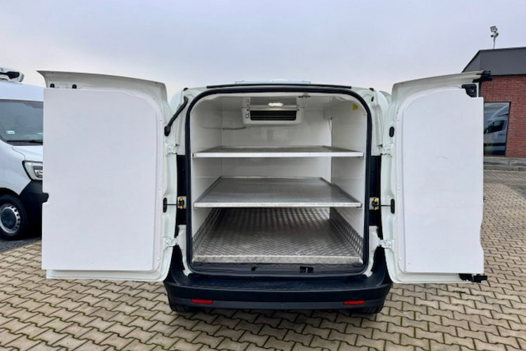Fiat Doblo SALON PL / MROŻNIA - CHŁODNIA -20st.C / DŁUGI / 151 tys.km / GWARANCJA zdjęcie 6