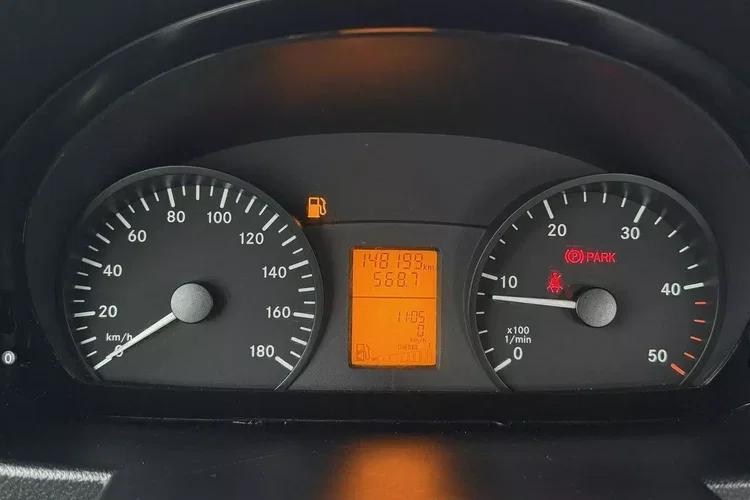 Mercedes Sprinter zdjęcie 30