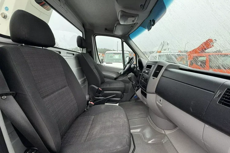 Mercedes Sprinter zdjęcie 33
