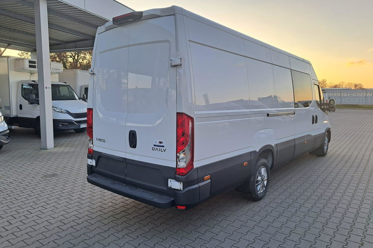IVECO Daily 35S18HA8 V zdjęcie 6